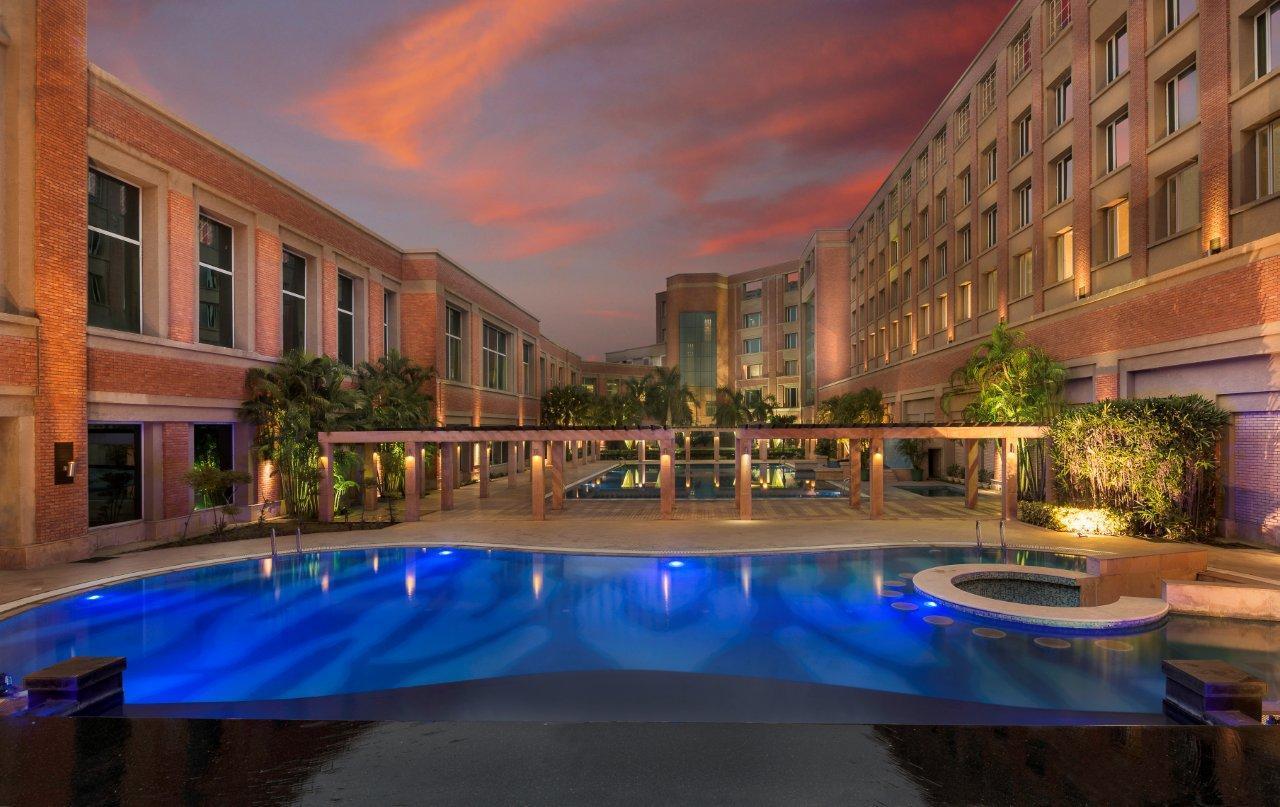 Aveda Hotel - Ludhiana Лудхиана Экстерьер фото
